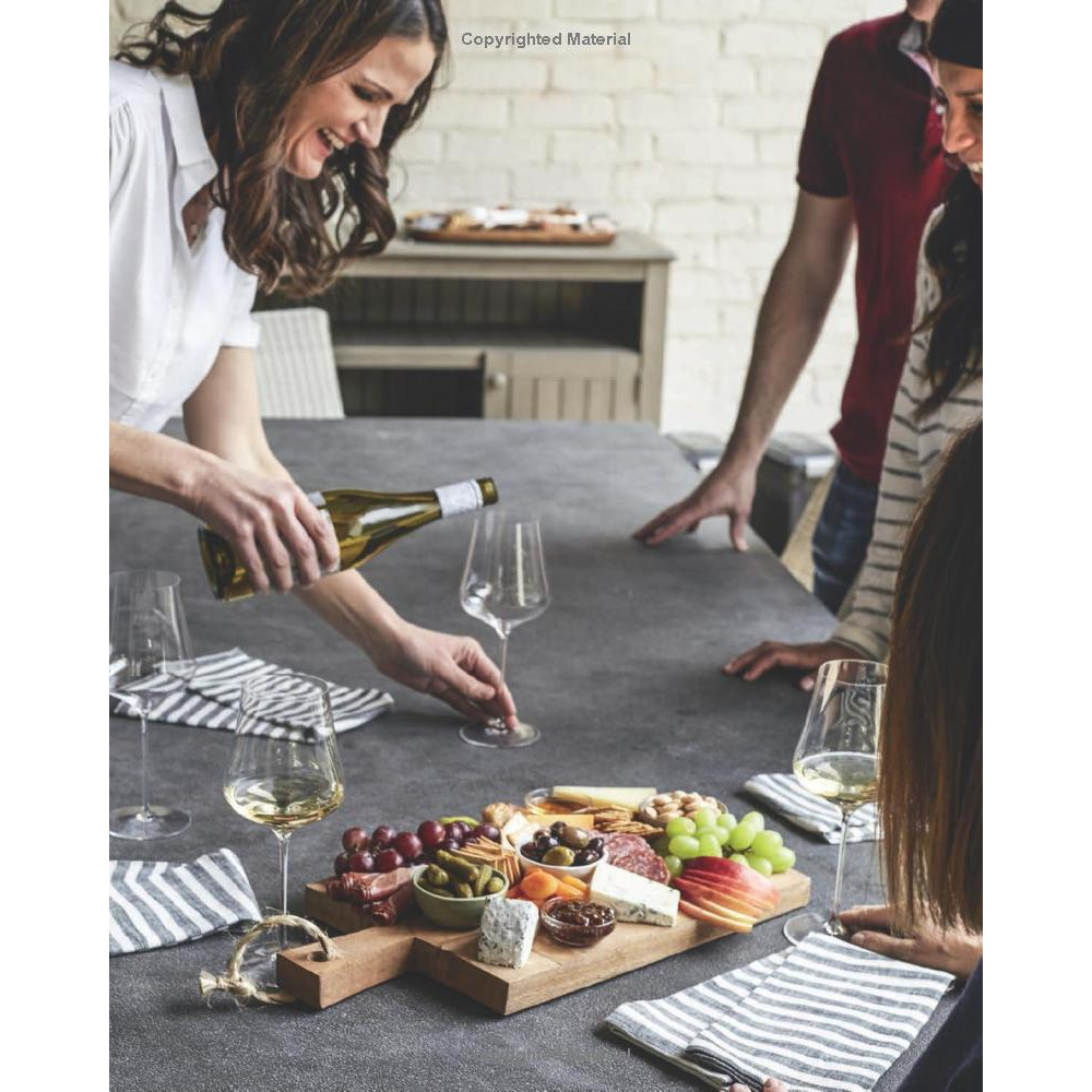 Beautiful Boards: 50 Amazing Snack Boards for Any Occasion by Maegan Brown