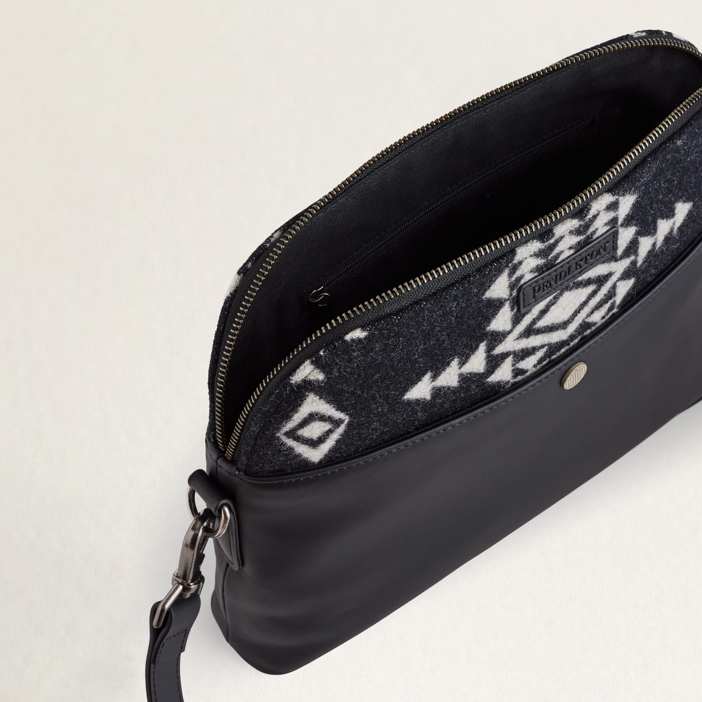 Pendleton Rock Point Wool/Leather Crossbody - Black Multi