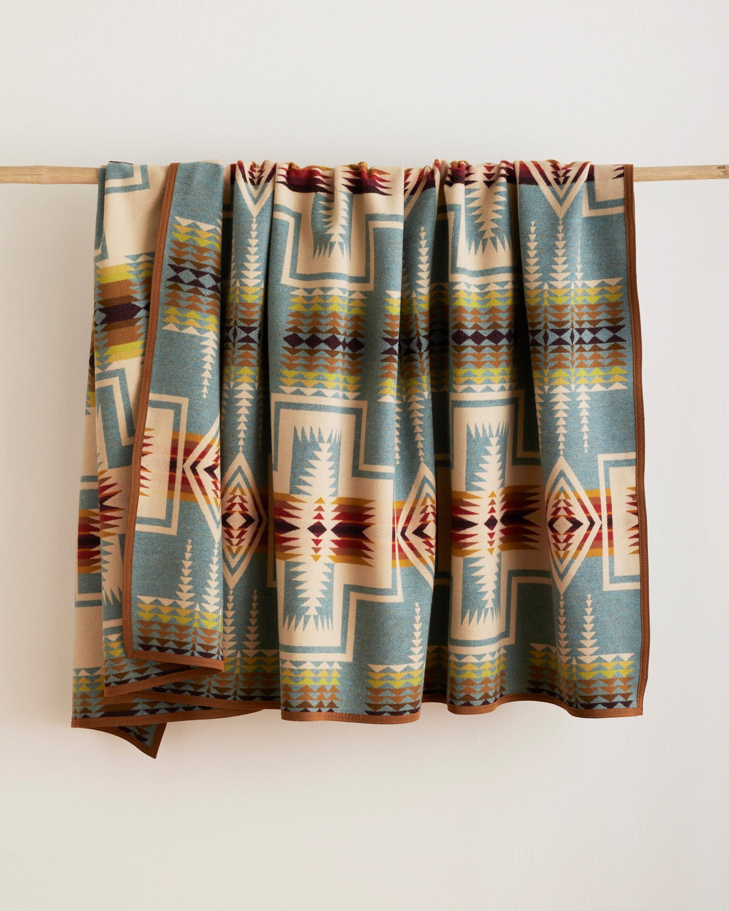 Pendleton Jacquard Napped Robe - Harding Shale