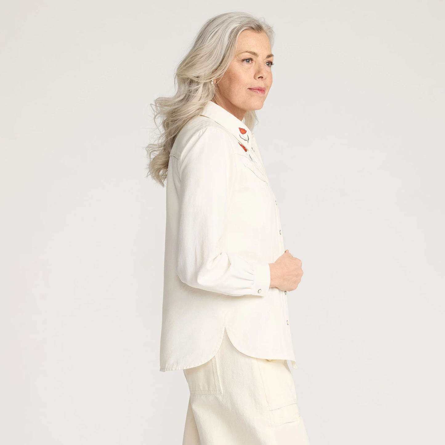 Pendleton Women's Western Embroidered Shirt - Ecru