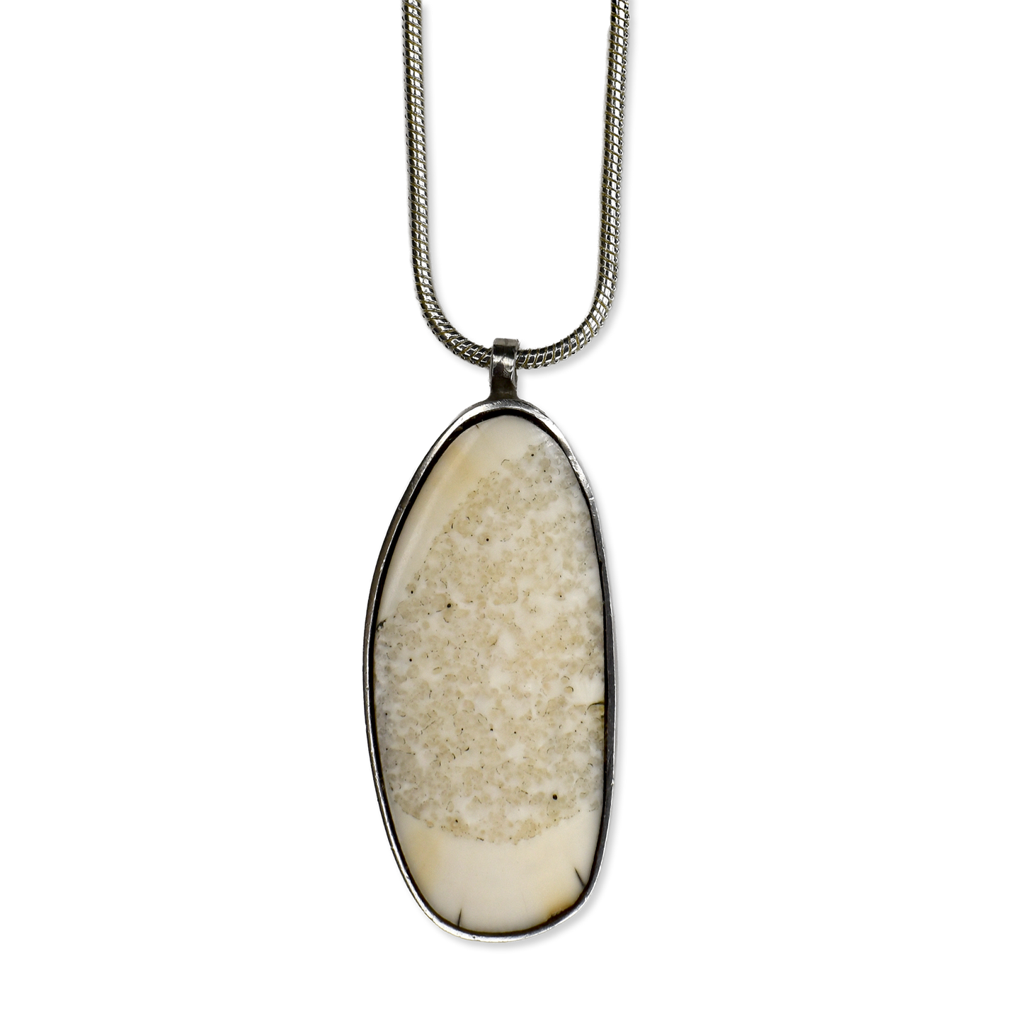 Echo Circle Elk Bone Pendant Necklace