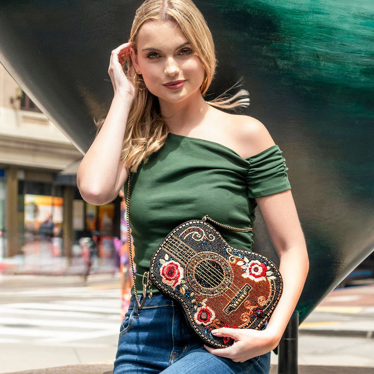Classical Vibe Crossbody Bag