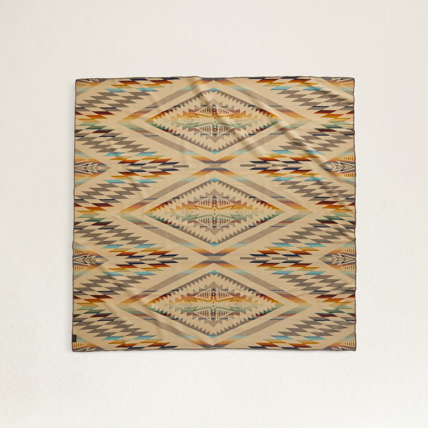 Pendleton Summerland Blanket - Taupe Multi