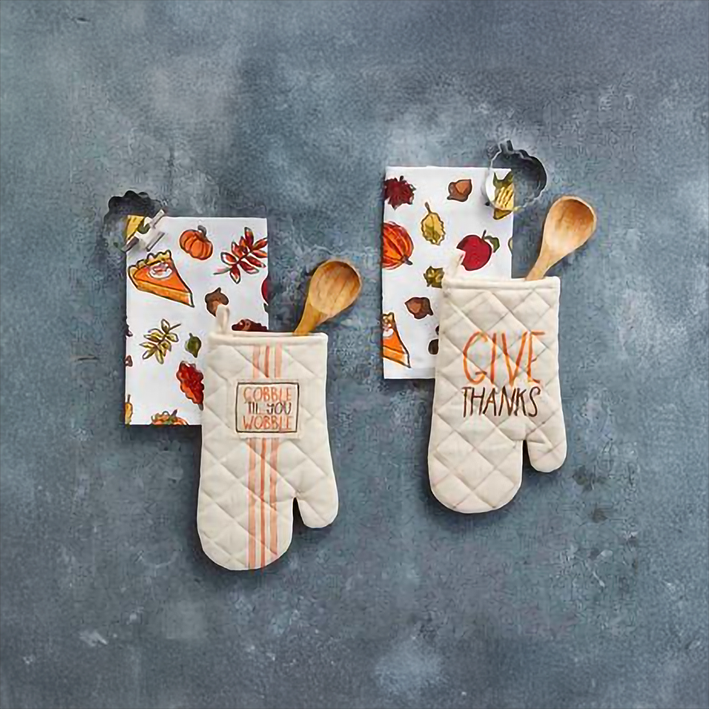 Give Thanks Thanksgiving Oven Mitt Set