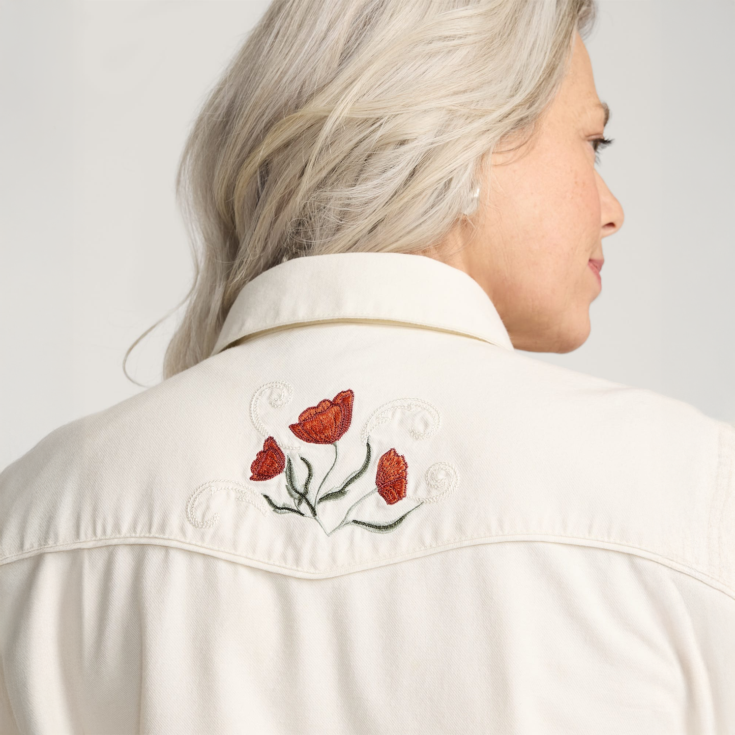 Pendleton Women's Western Embroidered Shirt - Ecru