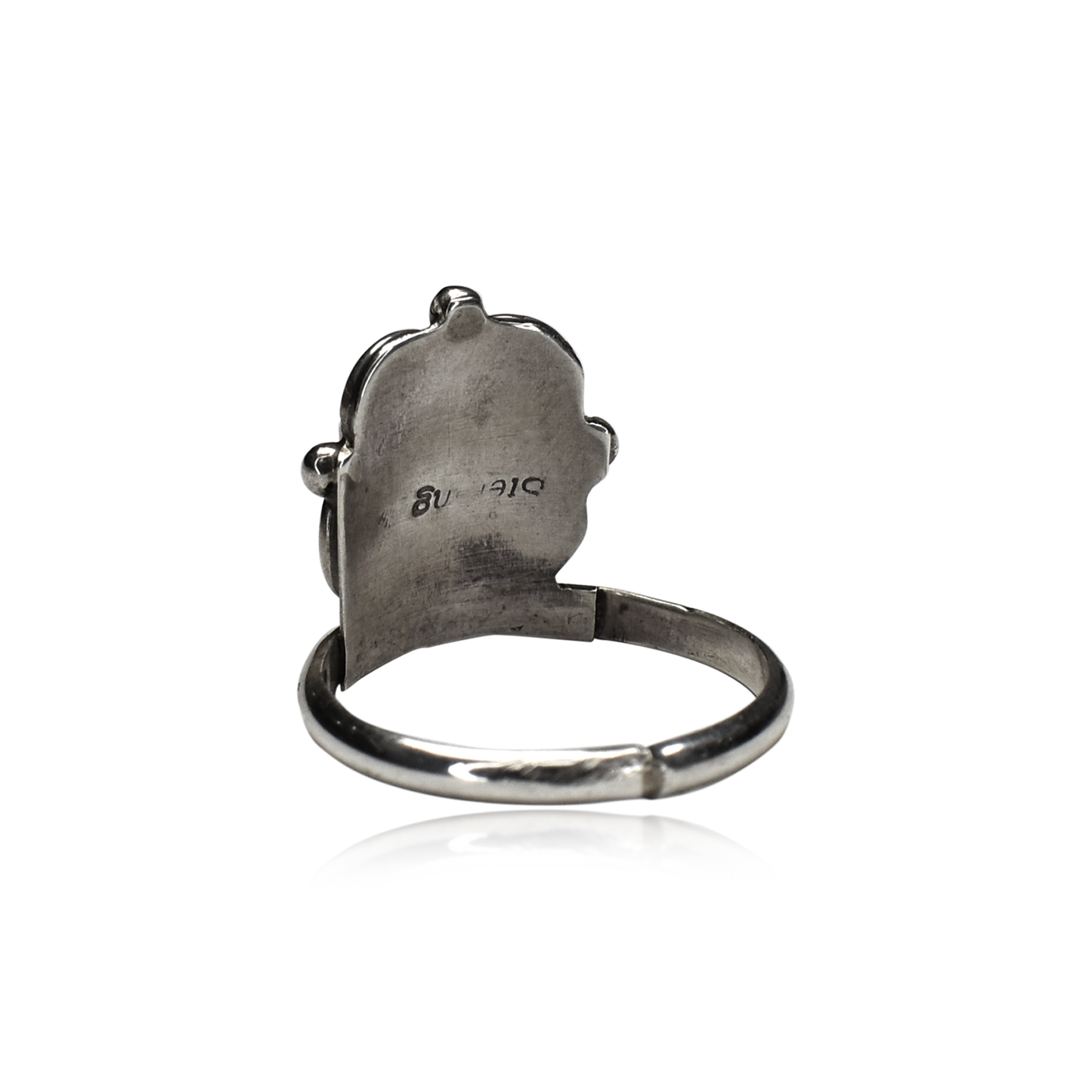 Crown Petal Oval Turquoise Ring