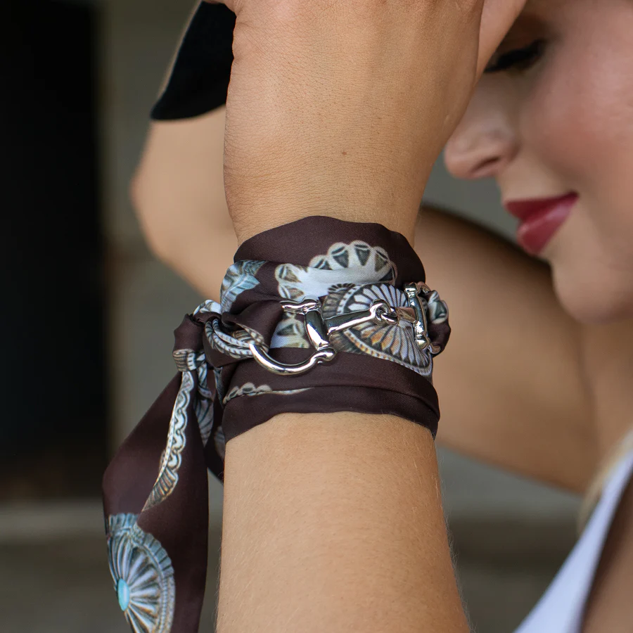 Snaffle Bit Scarf Attachment