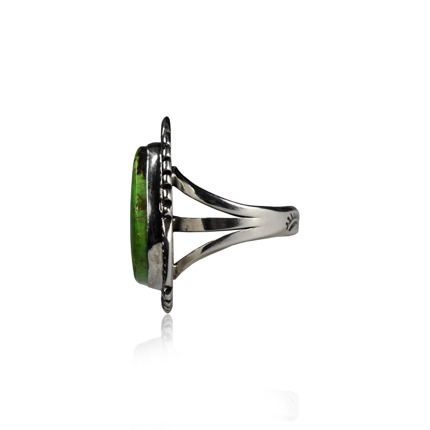 Asymmetrical Gaspéite Ring