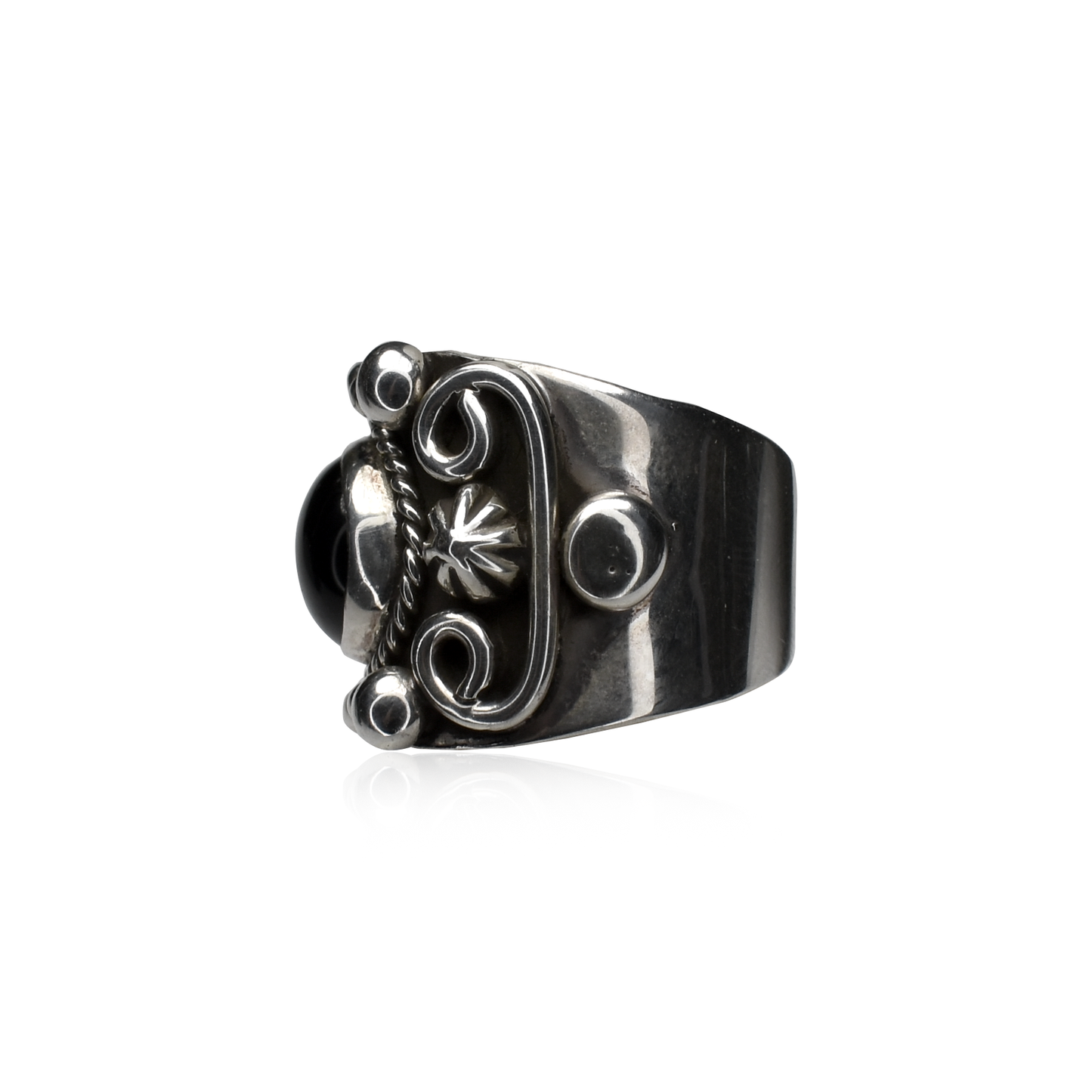 Solid Sterling Silver Hand-Tooled Band with Horizontal Oval Onyx Inlay by Ruth Ann Begay