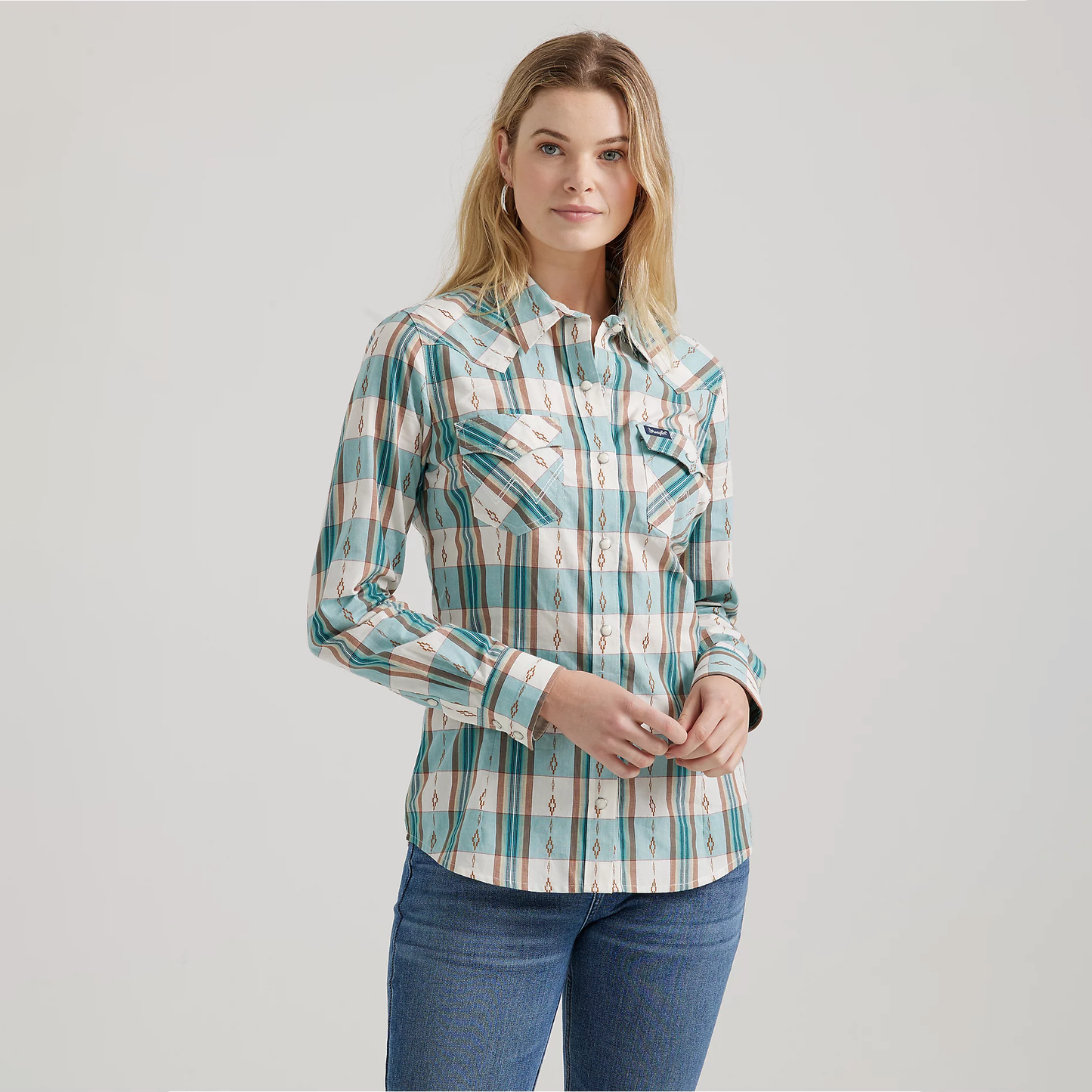 Wrangler Women's Plaid Slim Western Snap Shirt - Sky Blue