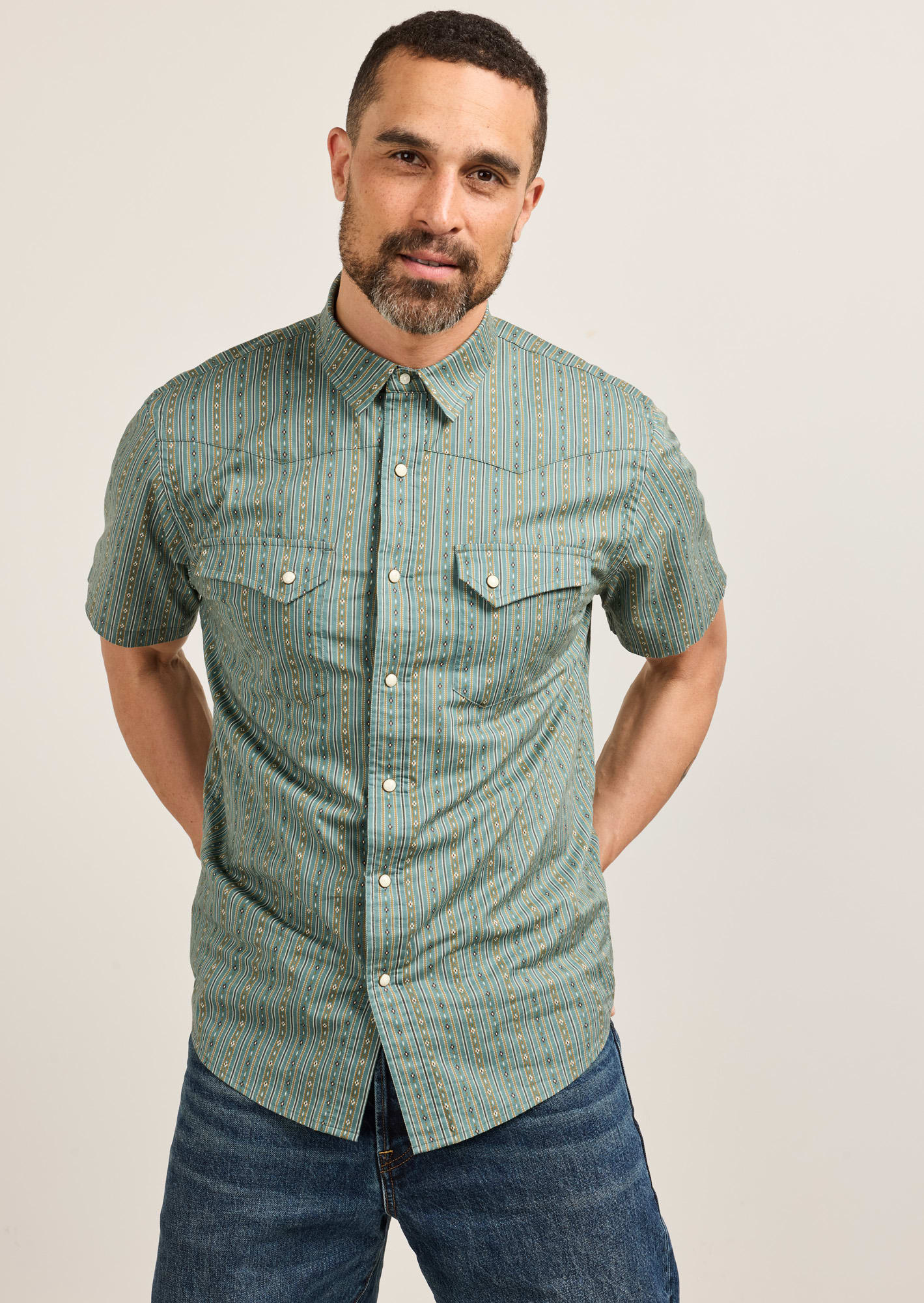Pendleton Men's Short-Sleeve Laramie Snap-Front Shirt
