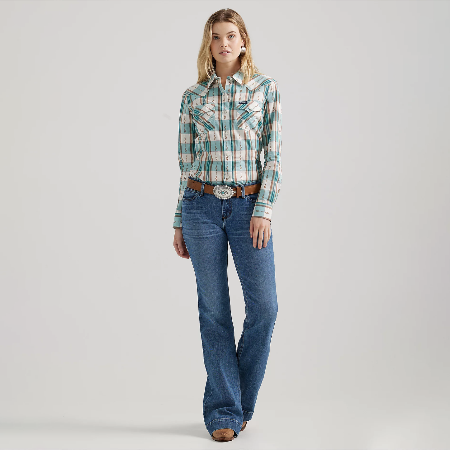 Wrangler Women's Plaid Slim Western Snap Shirt - Sky Blue