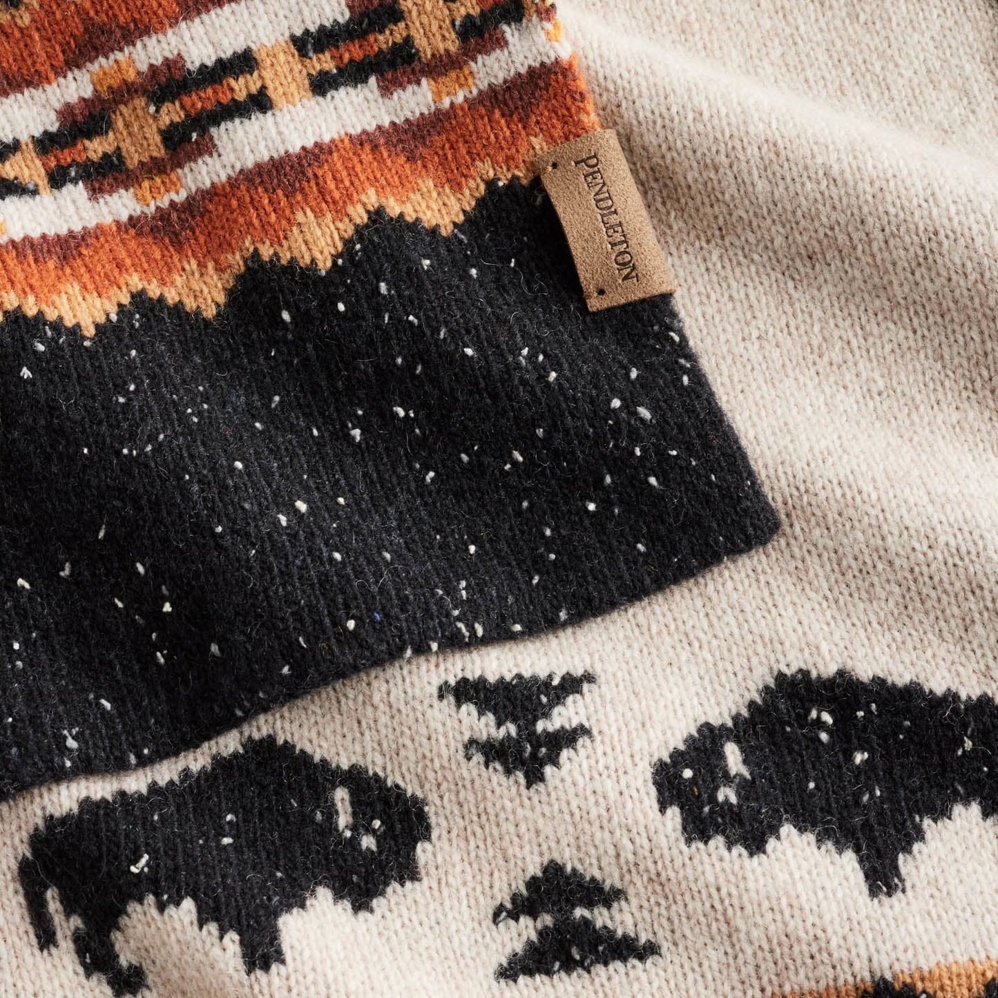 Pendleton Buffalo Lambswool Scarf - Black