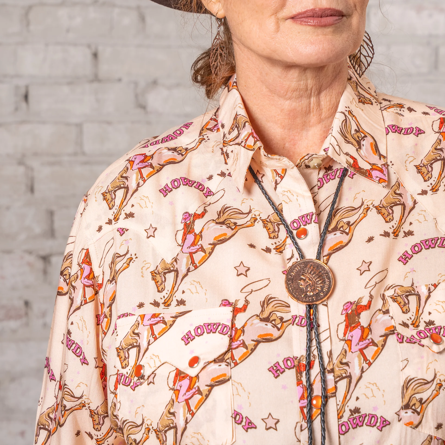 Rockmount Women's Long Sleeve Howdy Print Western Shirt