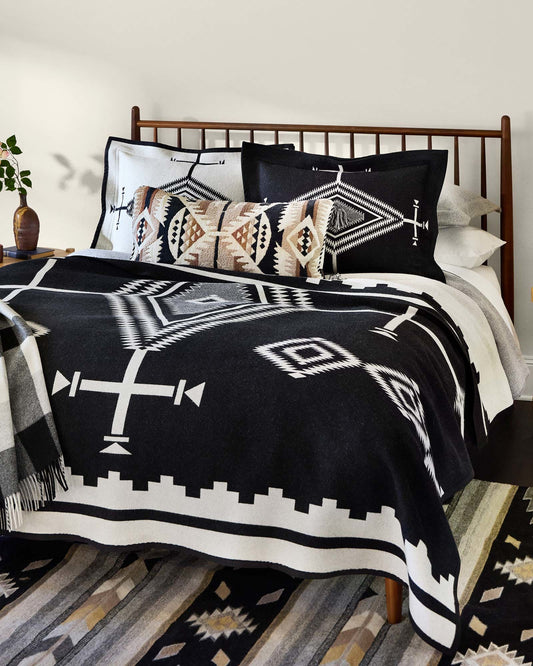 Pendleton Los Ojos Blanket