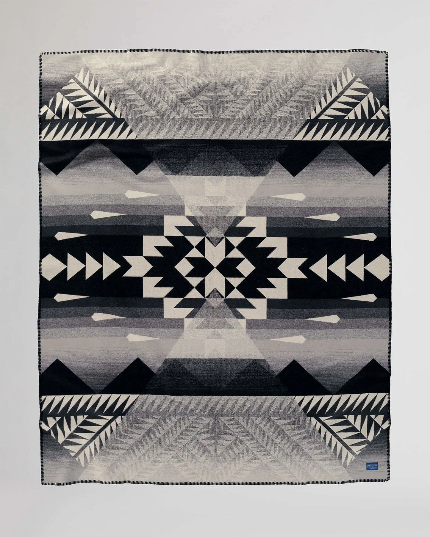 Pendleton Nike N7 Seven Peaks Blanket