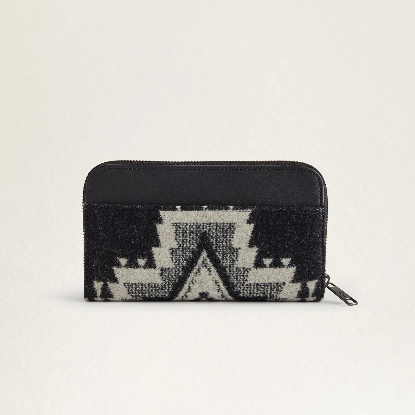 Pendleton Rock Point Continental Zip Wallet - Black Multi