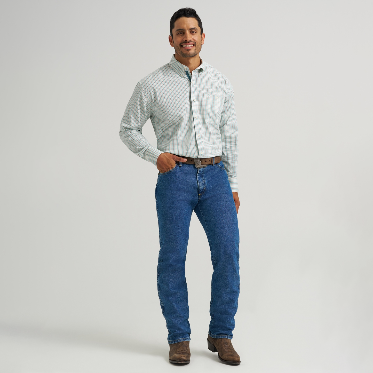 Wrangler Men's George Strait Long-Sleeved One Pocket Button Down Shirt