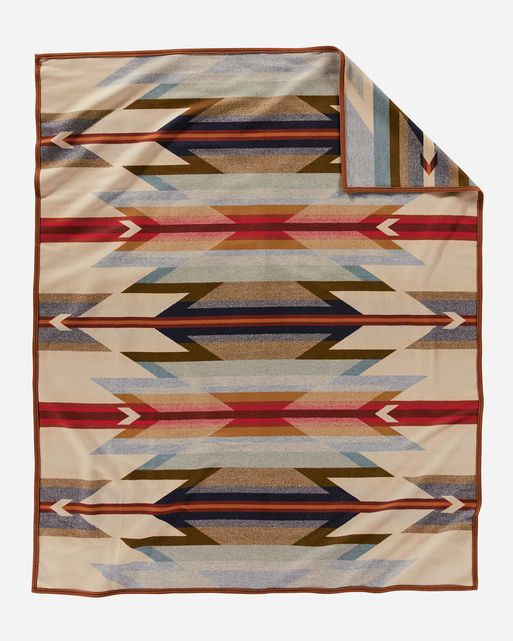 Wyeth trail blanket robe pendleton woolen mills arrows earth tones