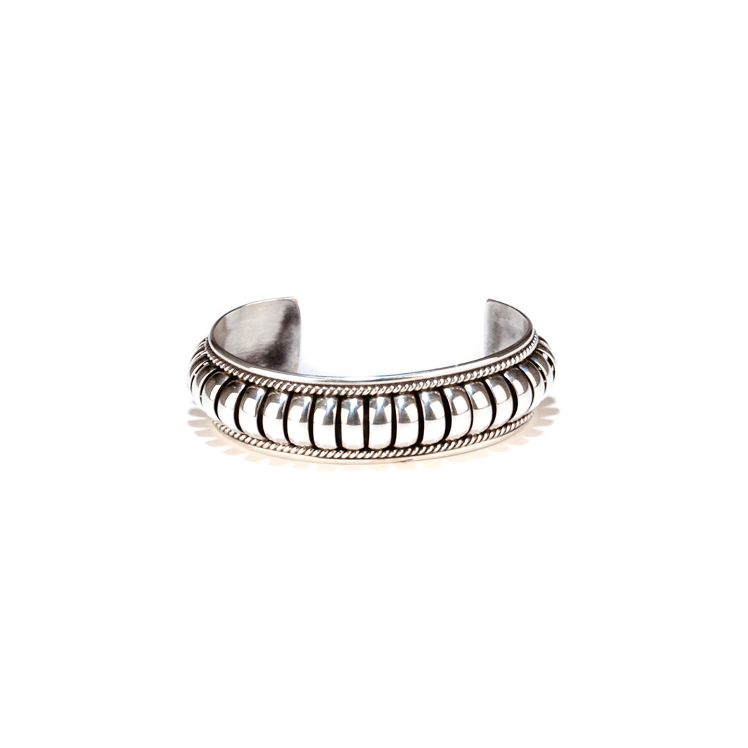 Mary Teller banded silver cuff bracelet jewelry Navajo tribe native american jewelry artists simple