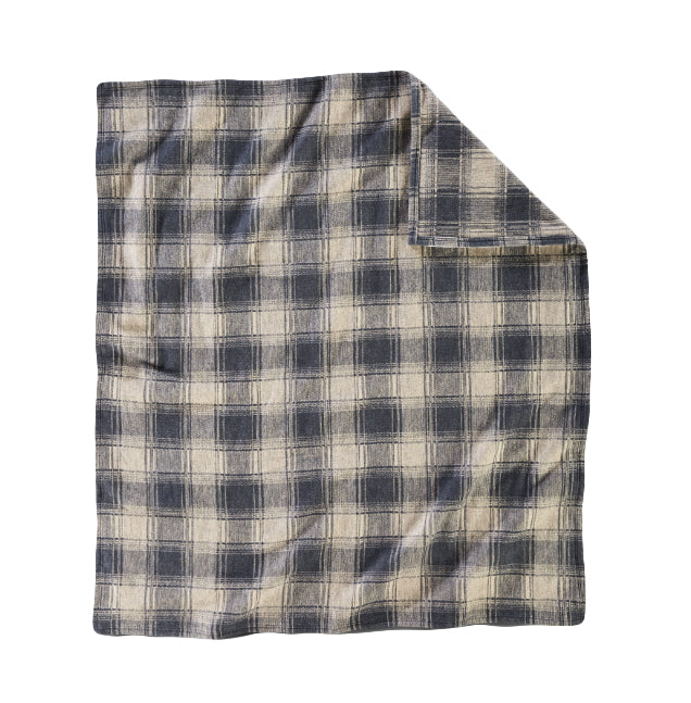 Pendleton Trail Ridge Organic Cotton Throw Gift Pack Navy